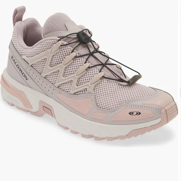 Salomon Women's Sneakers in Light Pink and Cream - Picture 1 of 12